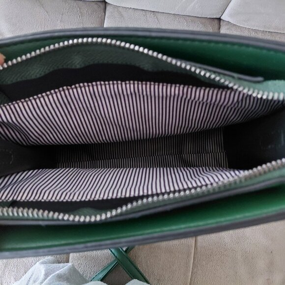 Purse - Picture 3 of 4